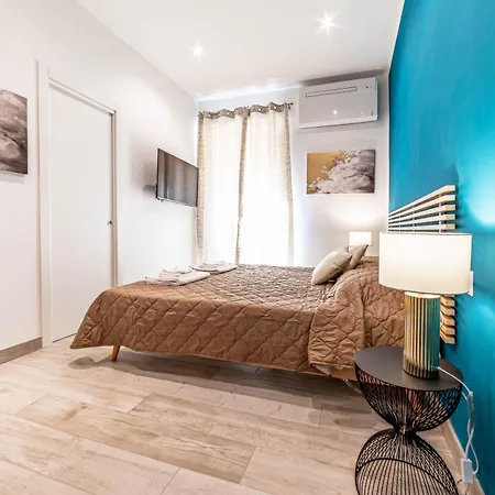 Colosseo Cozy - Centro & Wi-fi 3* Rzym